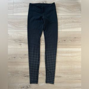 Lululemon Wunder Under Houndstooth dip dye leggings